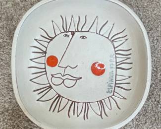 Susana Espinosa 1977 Puerto Rico Ceramic Sun Face Plate