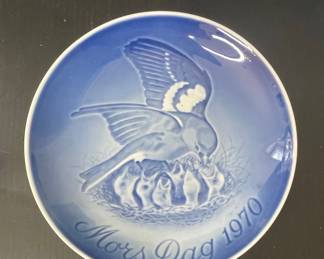 Bing & Grøndahl Mother's Day Plate 1970