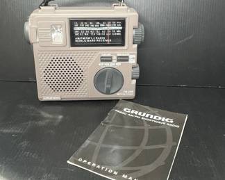 Grundig AM/FM Shortwave Radio with Hand Crank