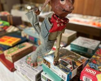 Vintage games, toys & puzzles