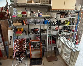 Craftsman 10" 2.5 hp tablesaw; Ryobi P501G 18V cordless circular saw