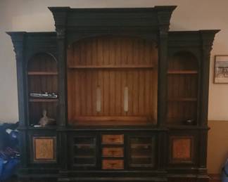 8' x 10' Hooker entertainment center