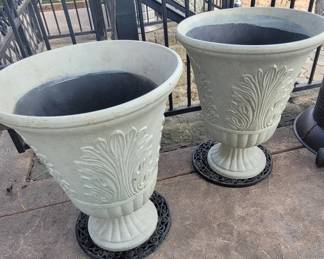 Outdoor planters