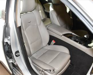 823Cadillac CTS 20T AWD