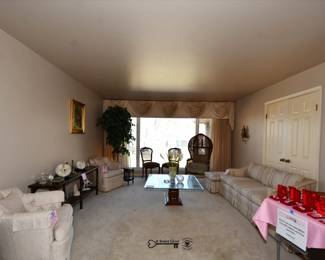 031Family Room