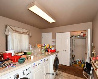 697Laundry Room