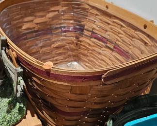 LONGABERGER BASKET
