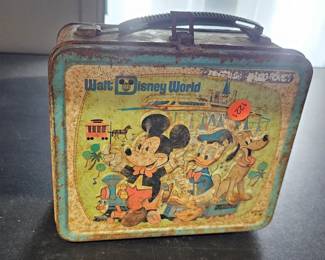 METAL MICKEY MOUSE LUNCH BOX