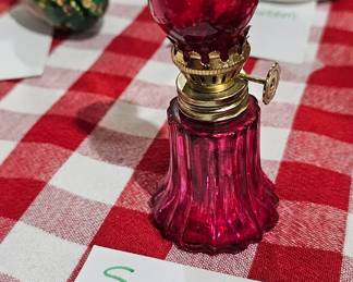 SMALL COAL OIL VINTAGE LANTERN