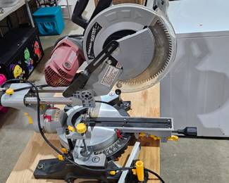 MITER SAW
