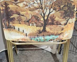 VINTAGE TV TRAYS