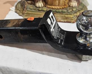 TRAILER HITCH