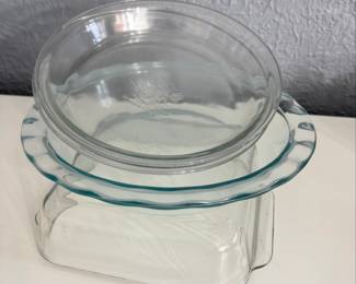 Pyrex Baking Dishes 