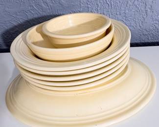 Vintage Feistaware 1- cereal bowl, Soup bowls and large platter 