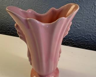 1940’s vintage Abingdon Pottery vase, specifically model #550 