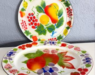 Vtg Enamelware Graniteware Tomato Pattern