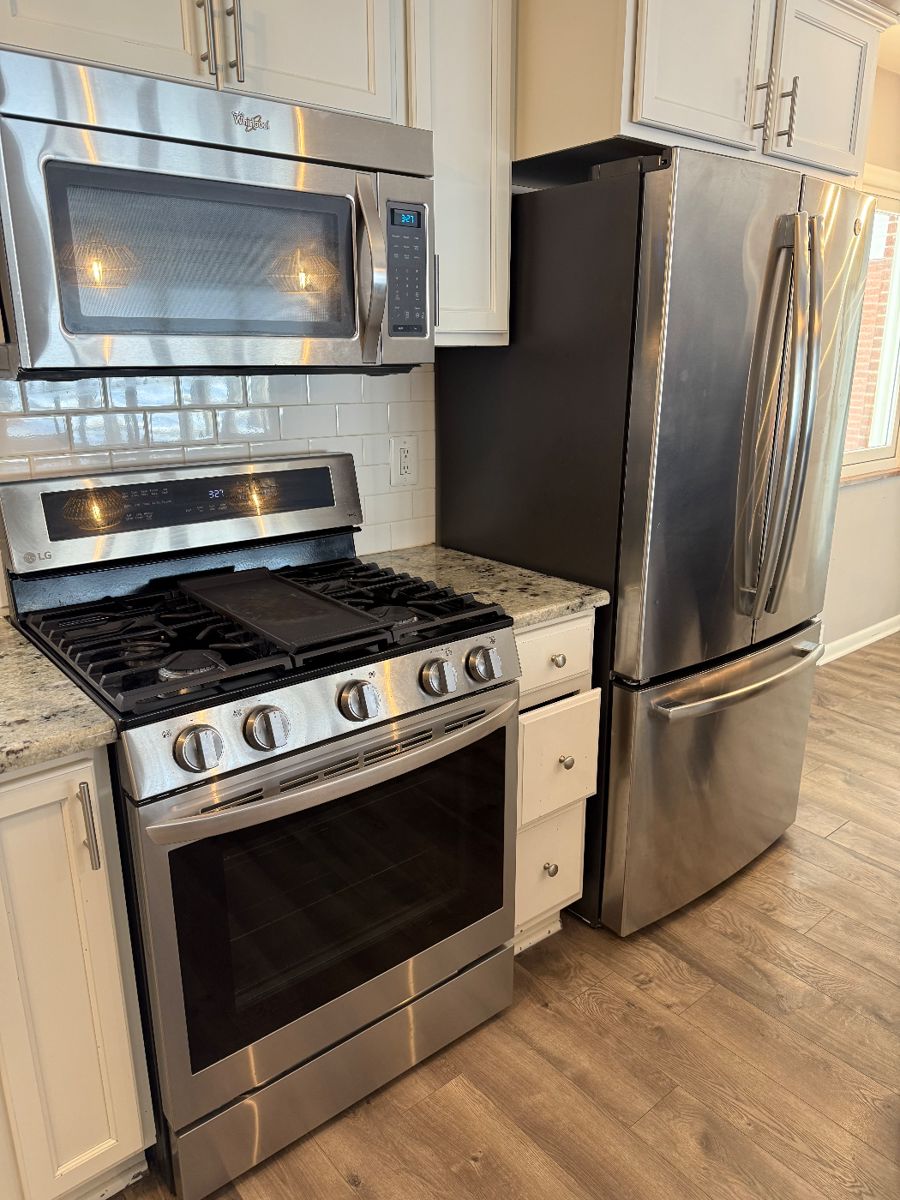 LG stove 5 burner air fryer convection oven