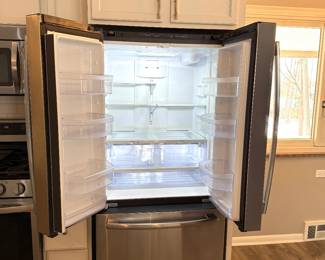 Whirlpool French door refrigerator 