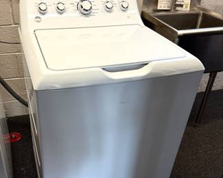 GE heavy duty washer with soak and deep clean cycles