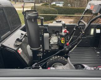 Aliens 24” 2 step snow blowe