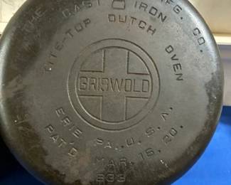 Griswold Dutch oven