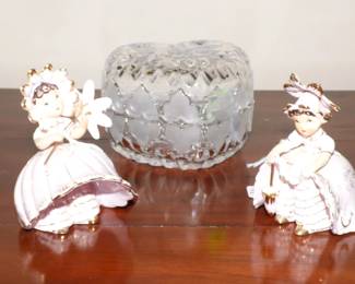 VINTAGE LEFTON FIGURINES