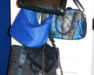 PURSES INCLUDING DOONEY & BOURKE, ETC