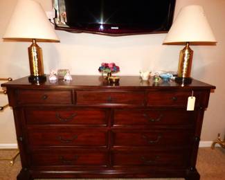 BERNHARDT DRESSER, ORIENTAL BRASS LAMPS, FENTON PIECES, VINTAGE LEFTON FIGURINES