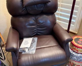 Lift chair 4 months old