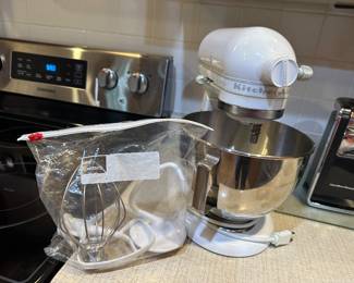 Kitchen aid mixer 