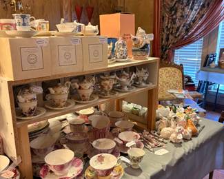 Tea Cups and saucers 