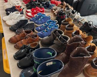 lots of toddler shoes