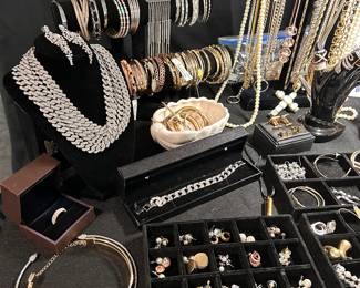 beautiful costume jewelry