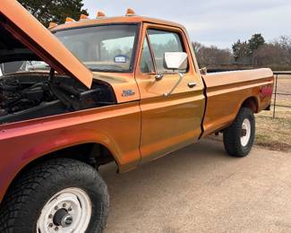 1977 FORD F250, CHAMELEON PAINT, CUSTOM INTERIOR