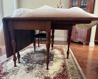 McMahan Furniture Company Campbellsville, Ky Cherry Drop Leaf Dining Table