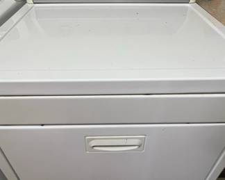 Kenmore Series Electric Dryer