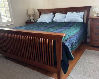 Beautiful Stickley style bedroom set by Hooker Furniture.
King bed 2 dressers 
 