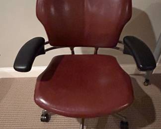 Humanscale Freedom Chair by Niels Diffrient