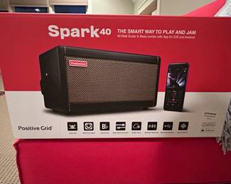 Positive Grid Spark Smart Guitar  Bass Combo Amplifier