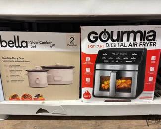7558  Bella Slow Cooker Set and Gourmia Digital Air Fryer 