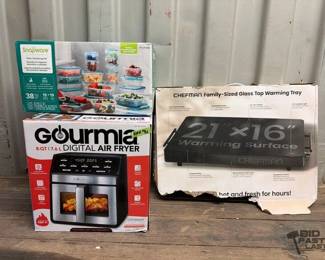 7568  Gourmia Digital Air Fryer, Snapware Food Storage Set, Chefman Warming Tray 