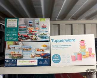 7570  3 Food Storage Container Sets 