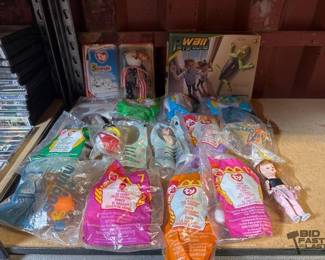 6028  Kids Meal Toy Collection 