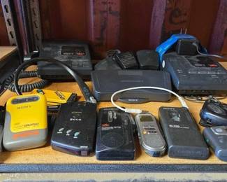 6090  Microcassette Recorders, Players  Radios 