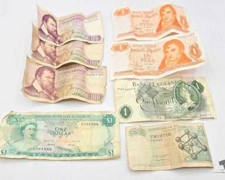 1704  Foreign Currency Banknotes 