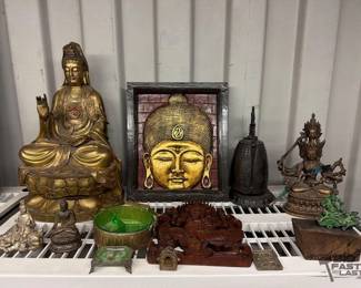 8540  Buddhist Decorations 