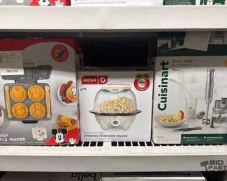 7544  Dash Waffle Maker, Dash Popcorn Maker, Cuisinart Immersion Blender 