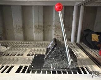 8052  PVC Card Die Cutter 