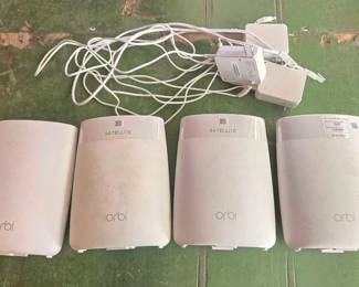 6136  Netgear Orbi Mesh Wifi System Satellite 