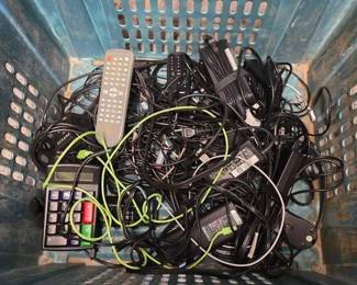 8098  Electronic Accessories 